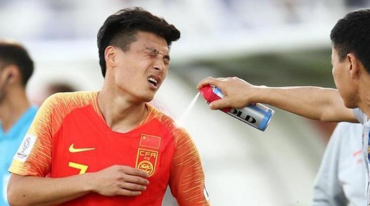 肩锁关节脱位手术多久能干体力活,左肩锁关节脱位拆钢板后多久恢复