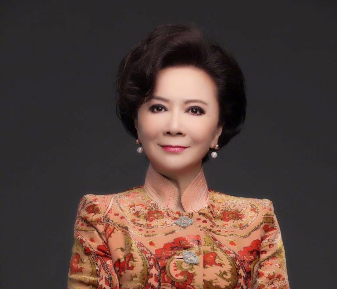 丁丁与蔡明关系,丁丁和蔡明什么关系