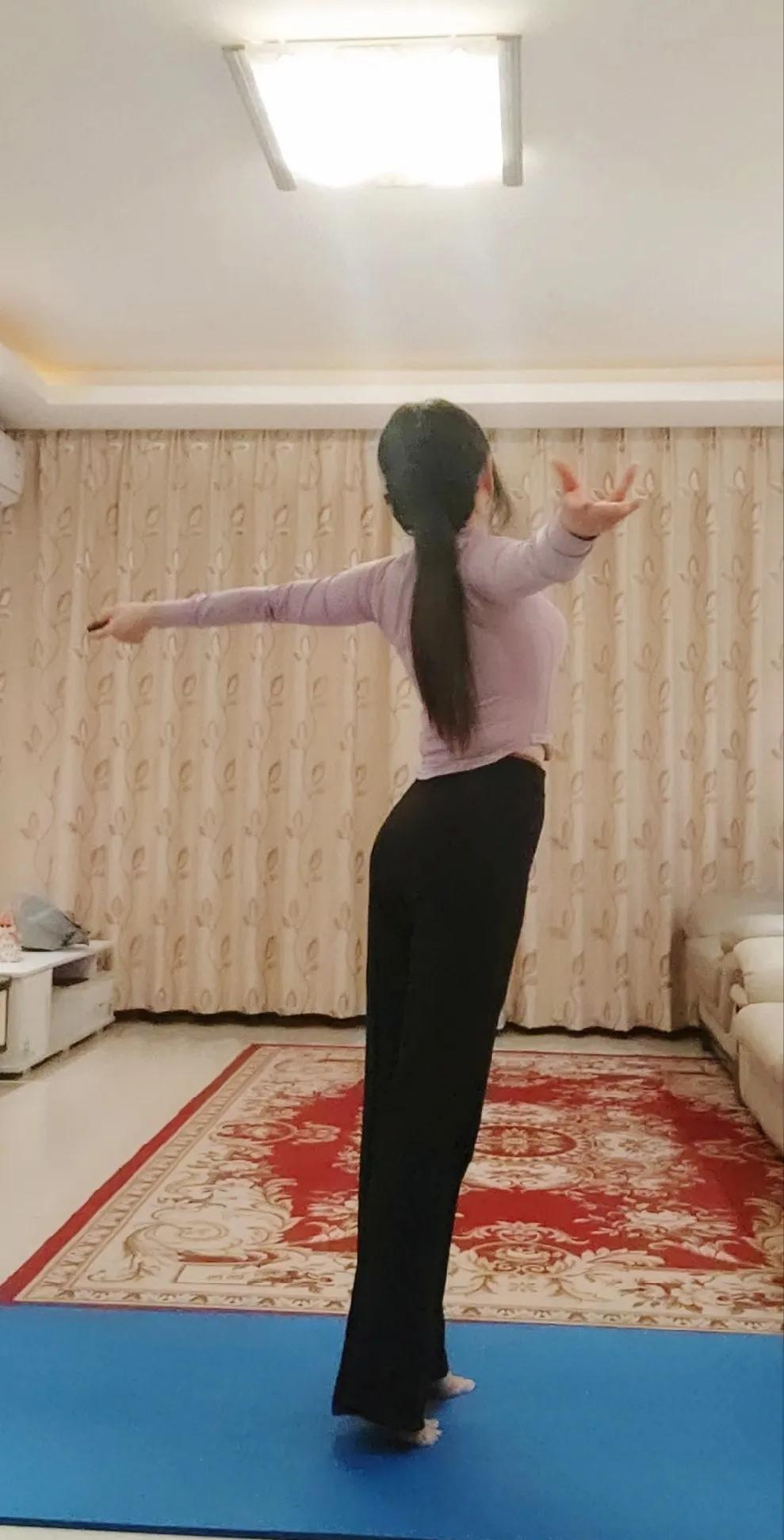 魔鬼身材瘦身,丰胸瘦腰丰臀