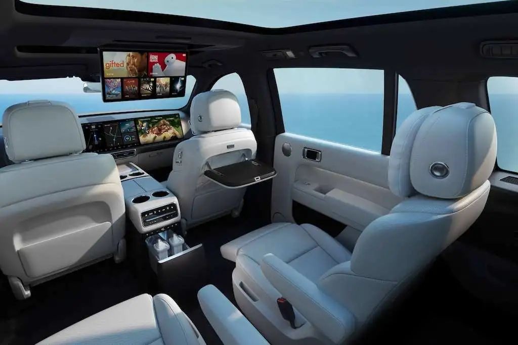 全新红旗h5实车现身,红旗h5新款是官车吗