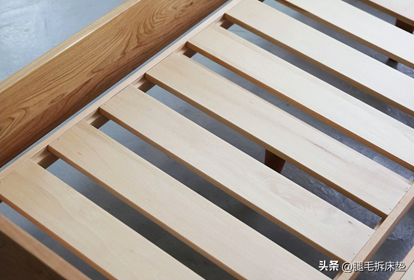 床架别乱买！这10个省钱小技巧，轻松省出三室一厅