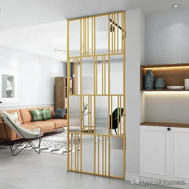 20平餐饮店厨房隔断,厅与餐厅隔断图