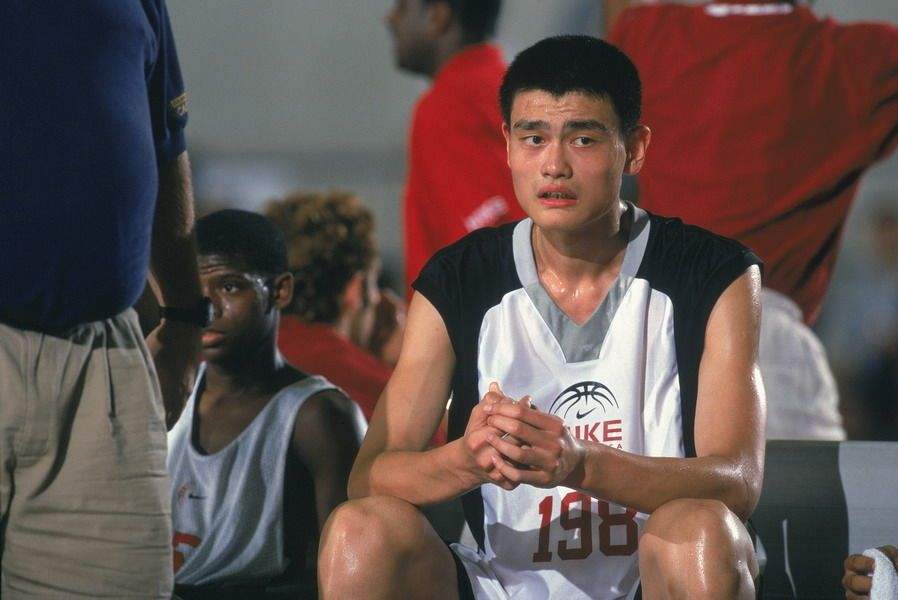 nba终身无冠的巨星姚明,nba超级巨星姚明