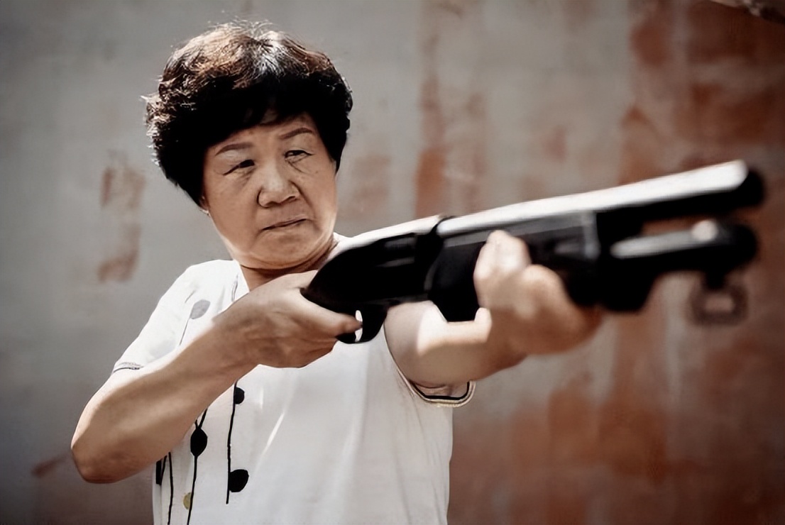 如何打造爆款视频，看导演小策如何运作广场舞系列