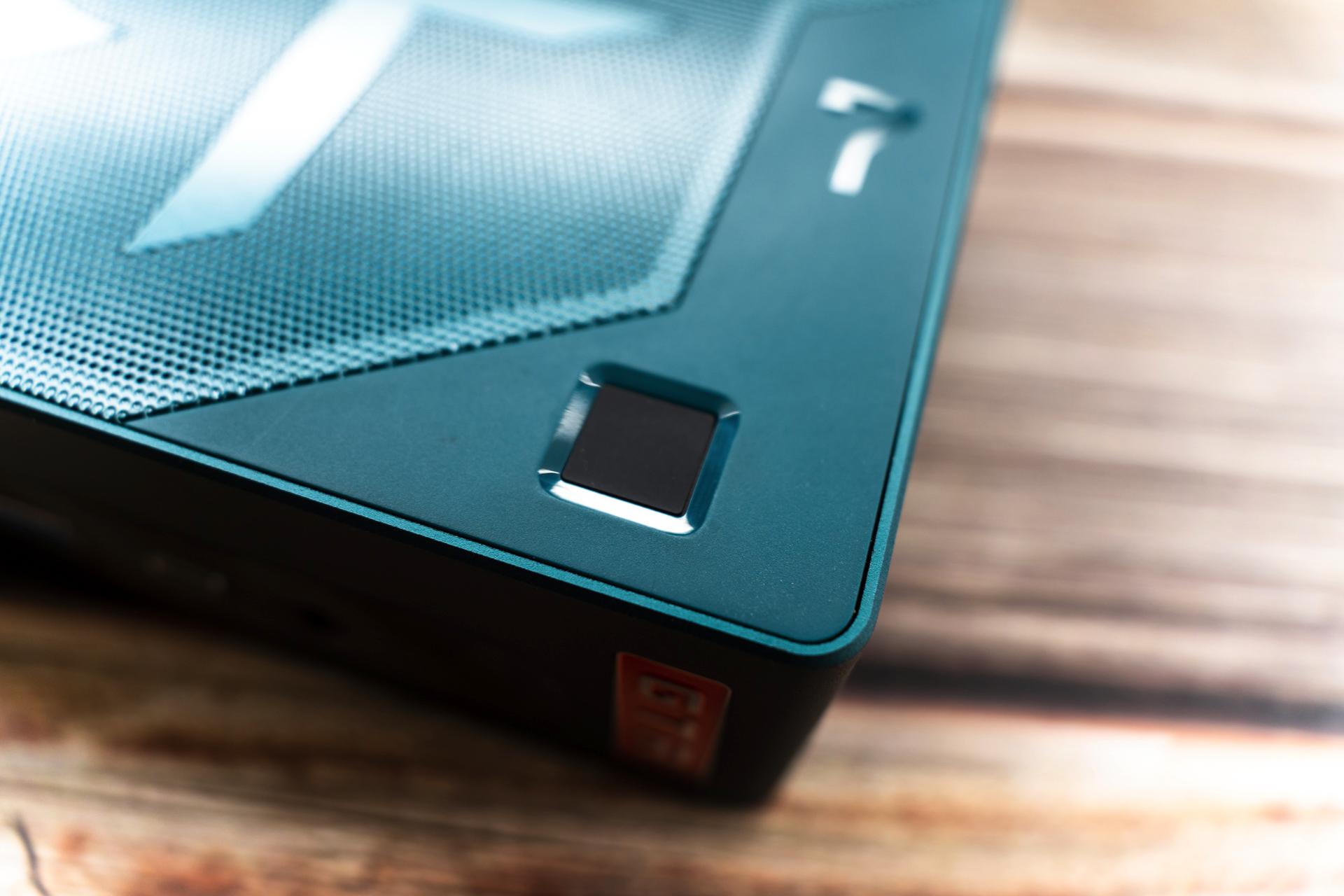 amd锐龙77840hs迷你主机拆解,amd7840h迷你主机显卡测评