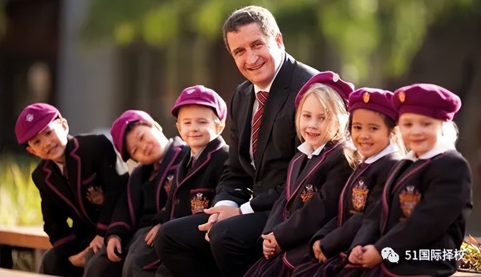 黑利伯瑞国际学校有多少个班,黑利伯瑞国际学校可以走读吗