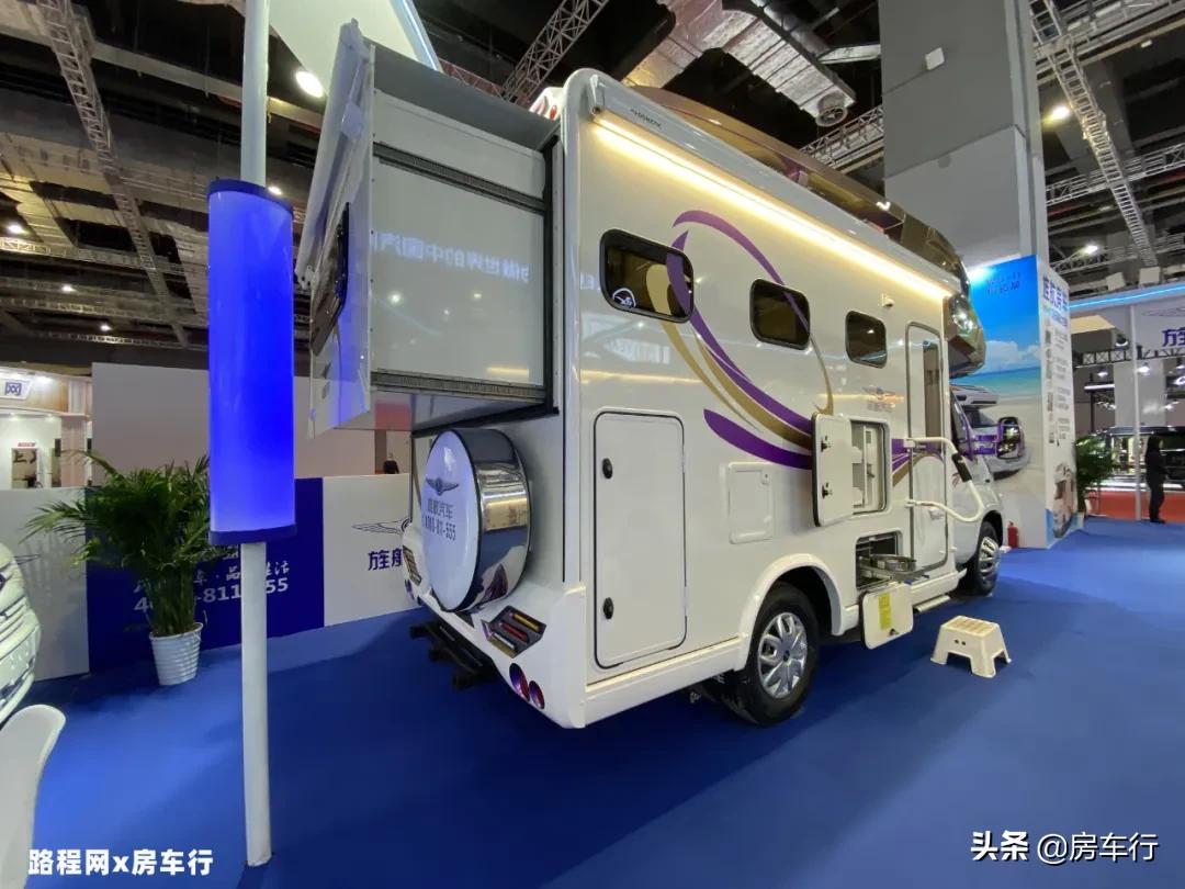 最新款进口顶级依维柯b型房车,依维柯房车推荐10万到20万之间7座