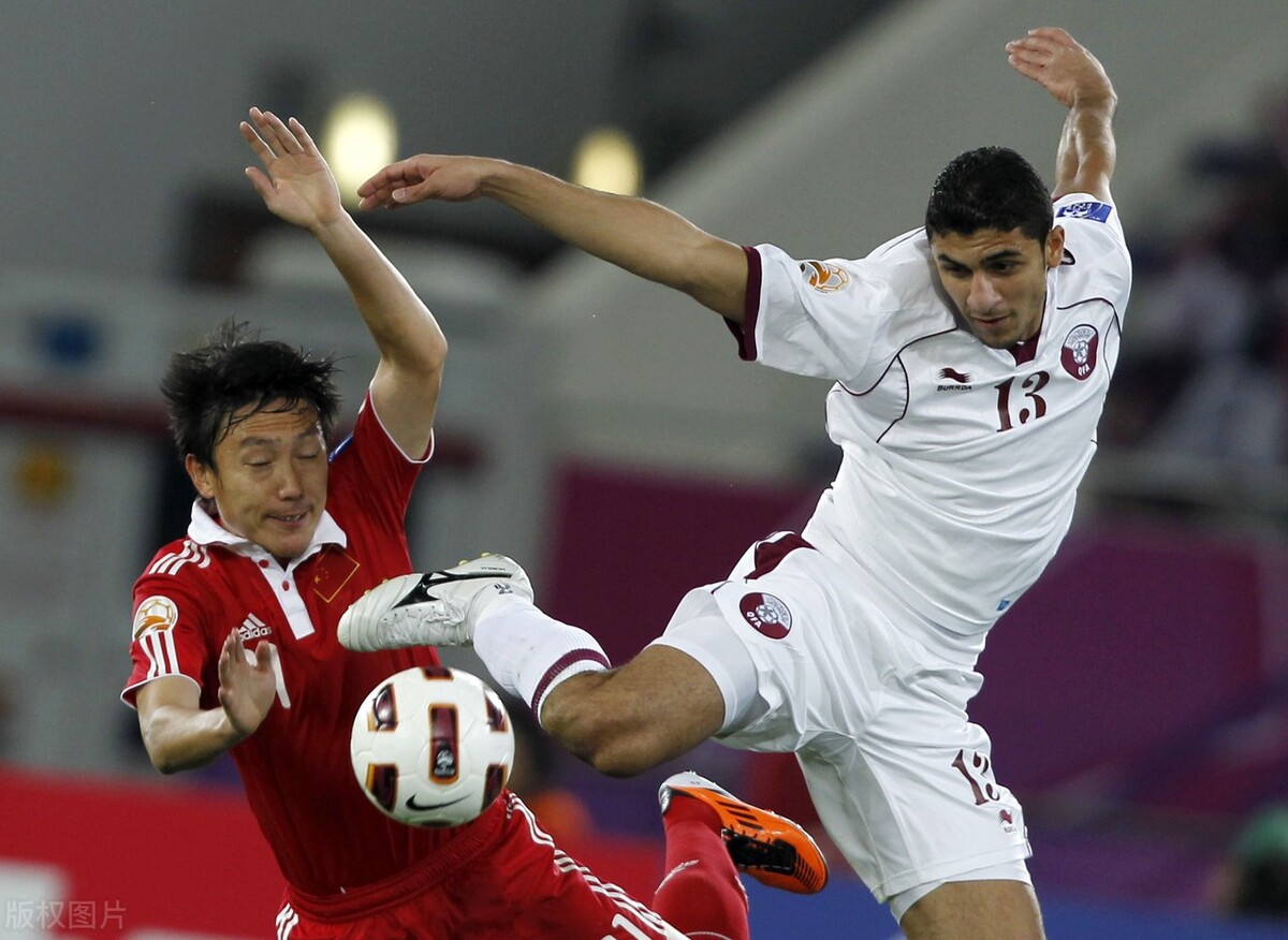 李霄鹏足球生涯,李霄鹏爆冷成为主教练