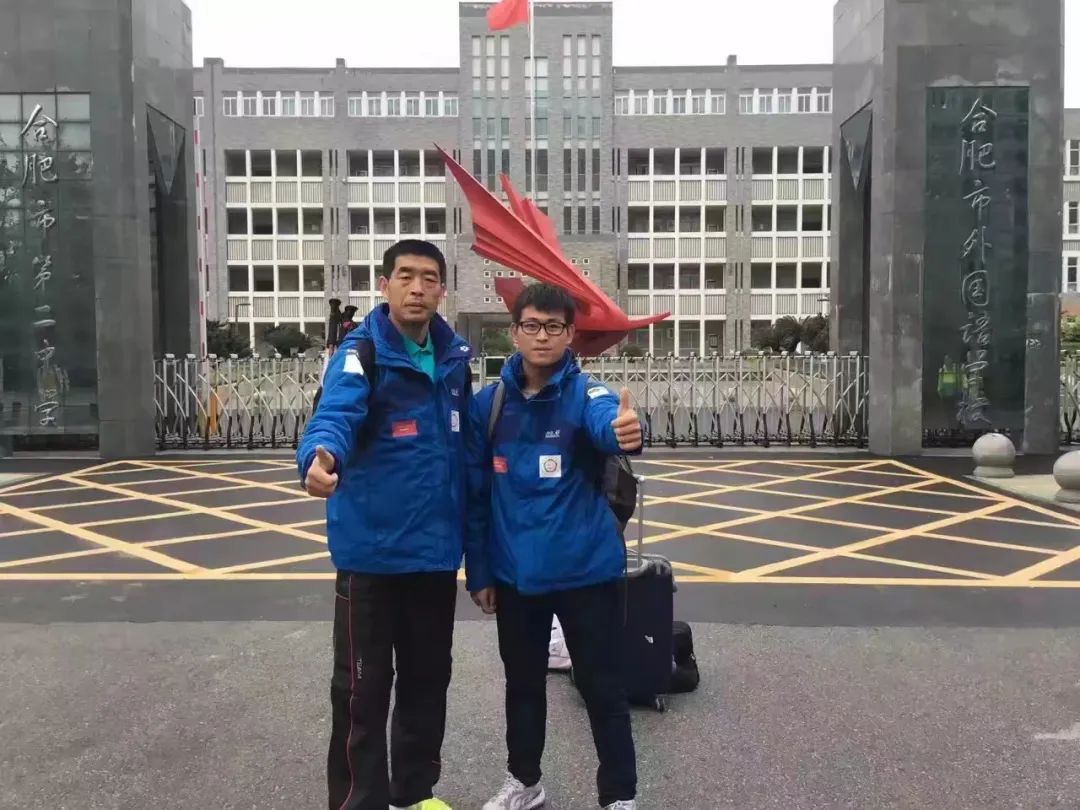 马拉松人物梁晶,马拉松运动员梁晶照片