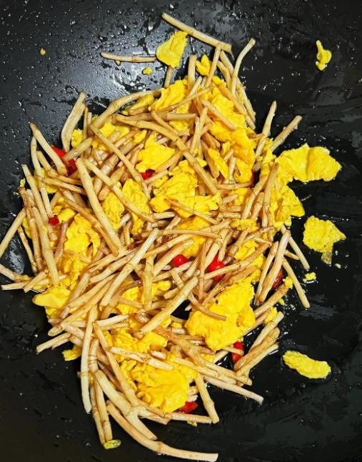 咳嗽煎蛋食疗法,咳嗽食疗法有哪些