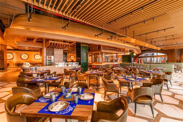 珠海长隆飞船酒店！海洋王国无限畅玩+畅游28楼绝美无边际泳池