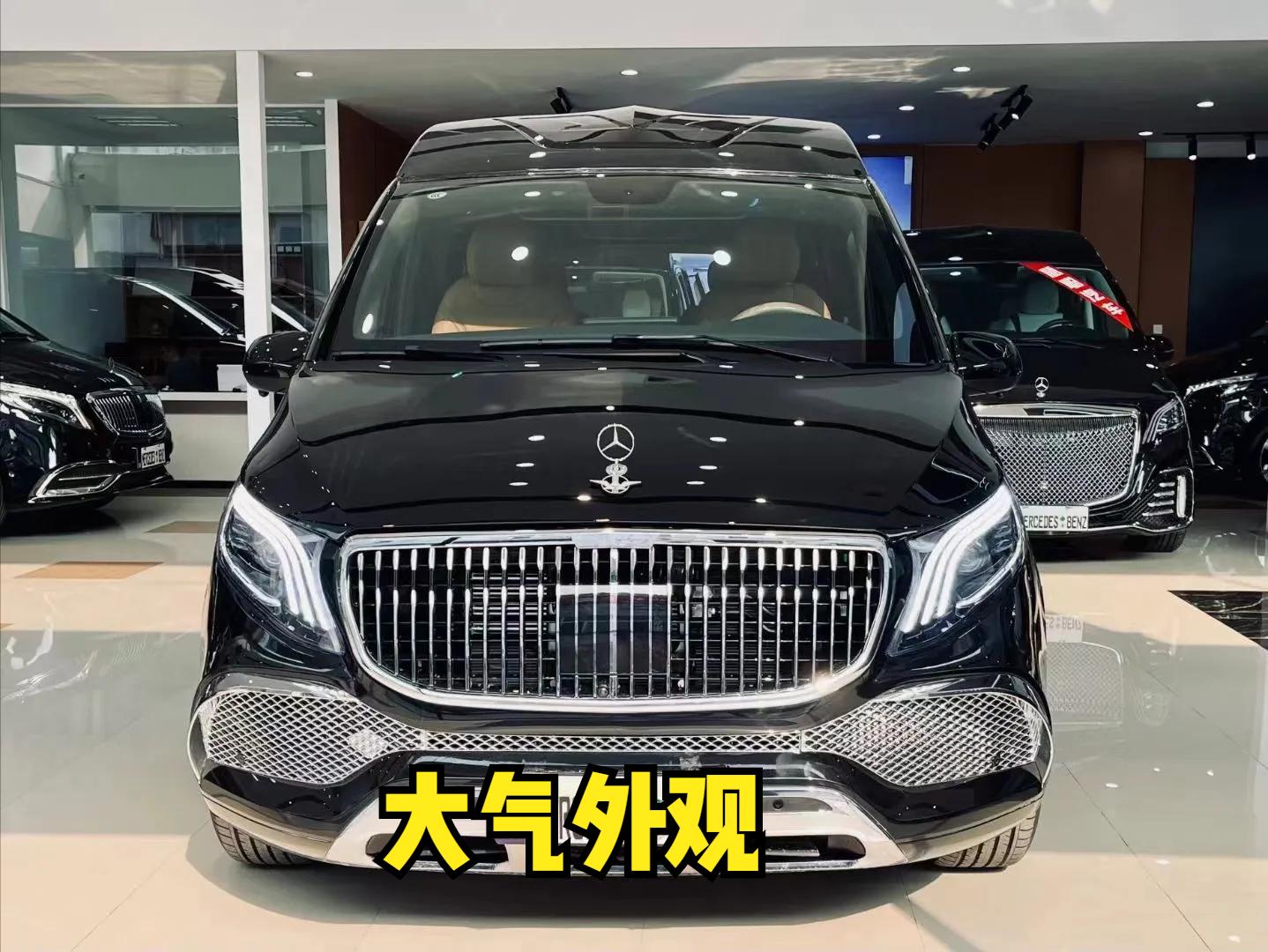 奔驰v260商务车和威霆区别,2015款奔驰威霆高顶商务车