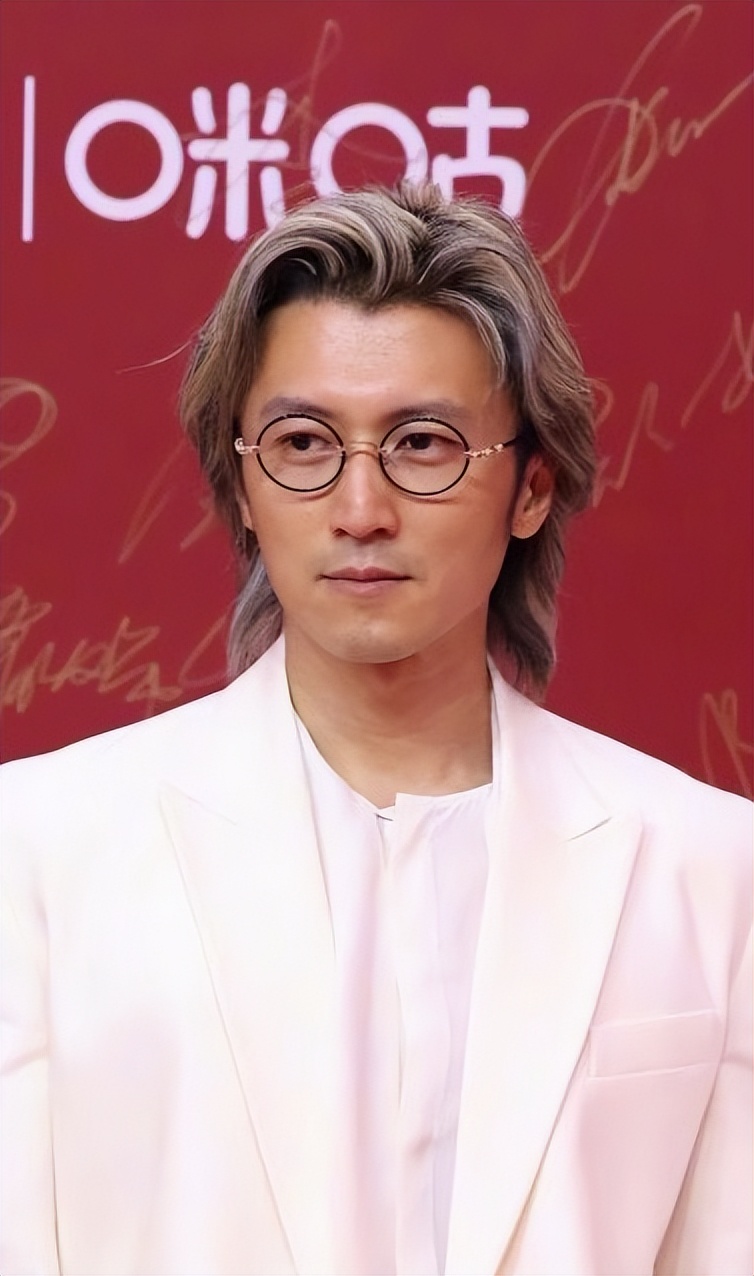 上海电影节明星生图,黄晓明上海电影节生图