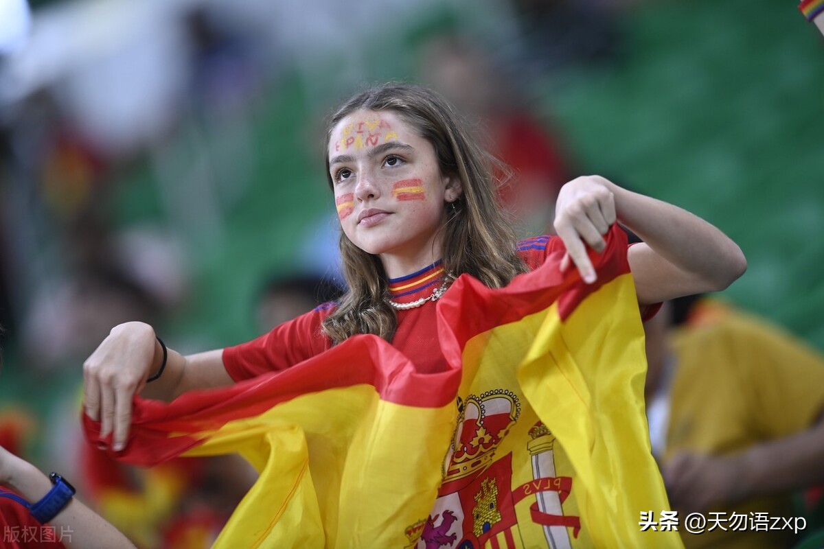 足球就是一个圆对还是错,足球的形状是一个圆正确不