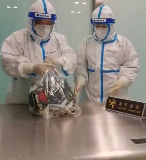 男子入境带160口红,男子带160支口红入境后淡定被查