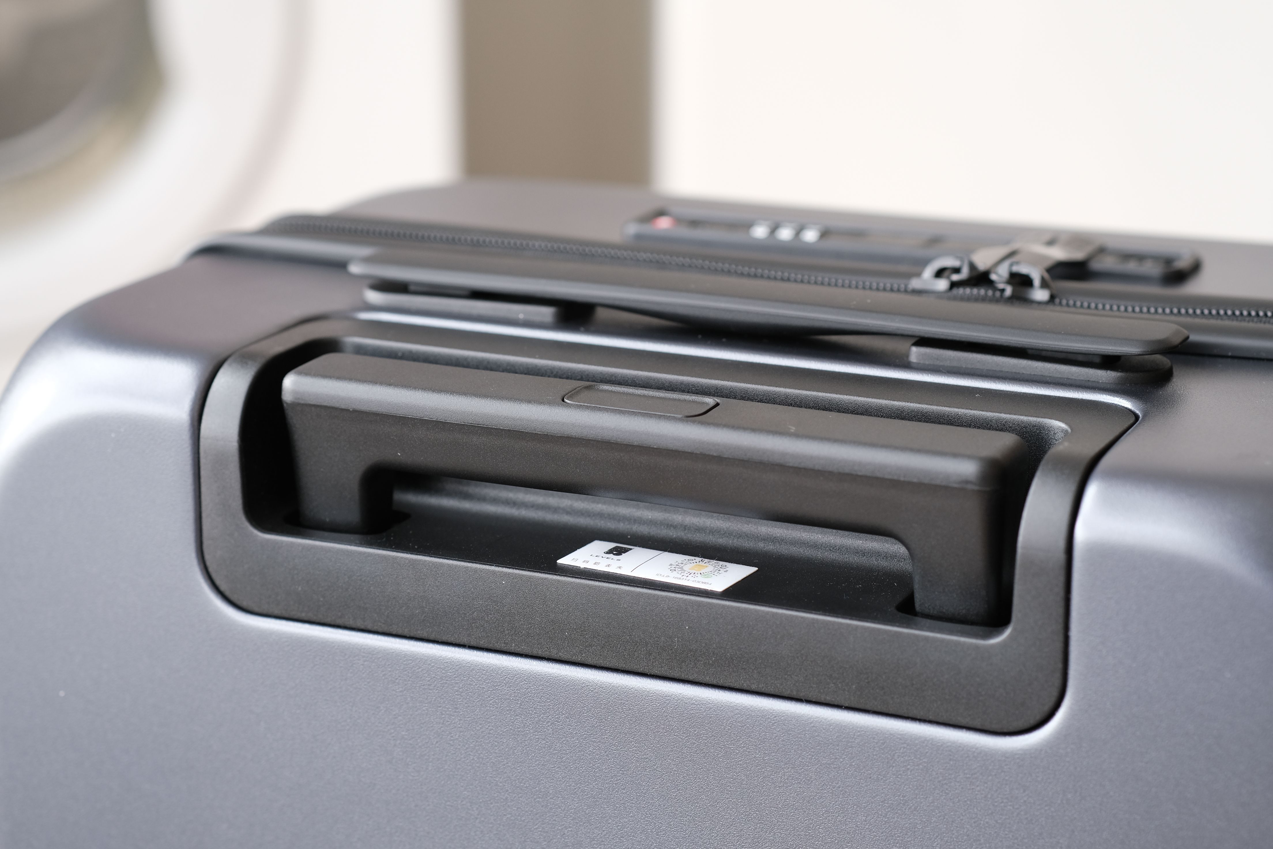 简约有范儿地平线8号行李箱,地平线八号行李箱推荐