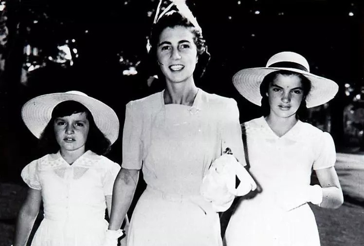 肯尼迪被杀后谁接任总统,肯尼迪总统被杀案解密