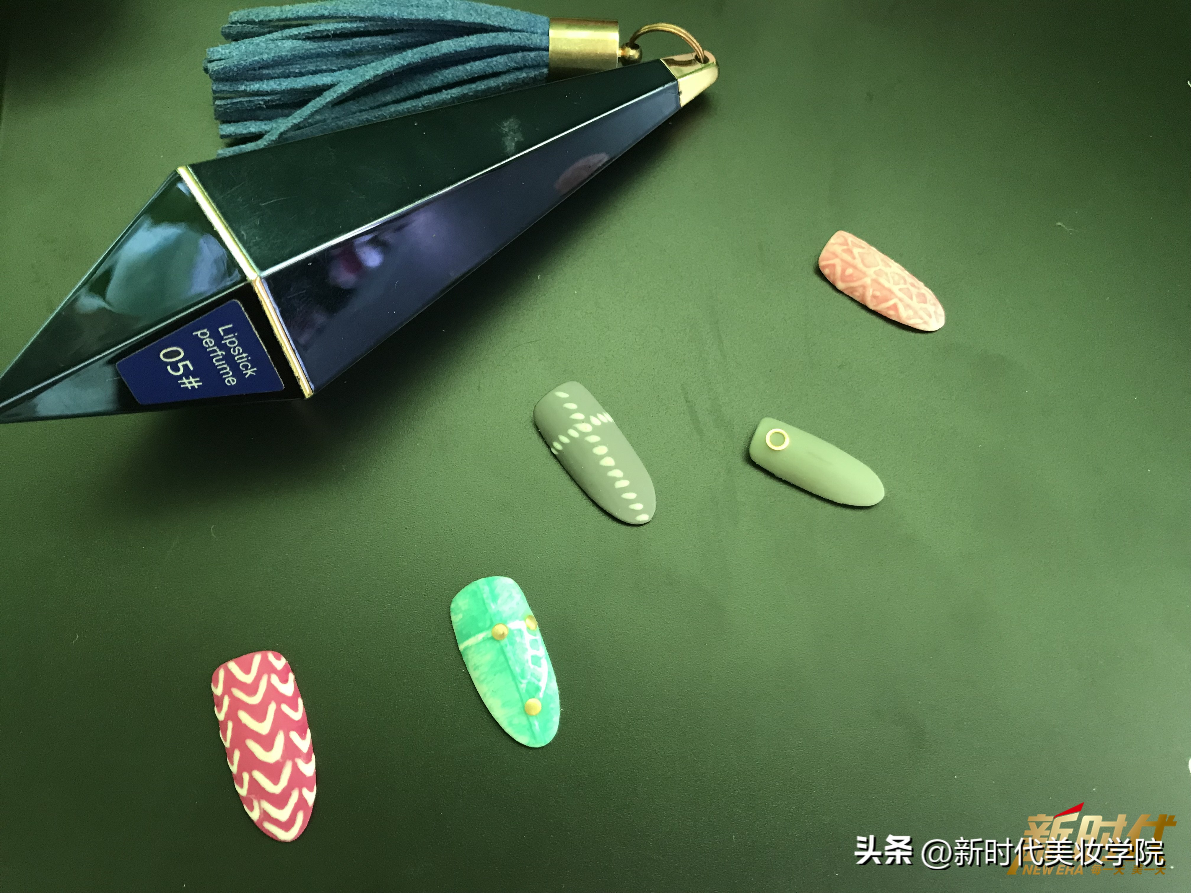 女生学什么技术有前途美甲,新手学美甲应该学什么技术