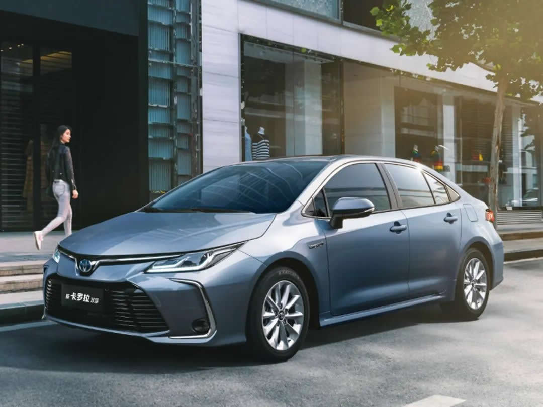 卡罗拉思域昂克赛拉选哪个好,昂克赛拉卡罗拉轩逸思域哪款车好