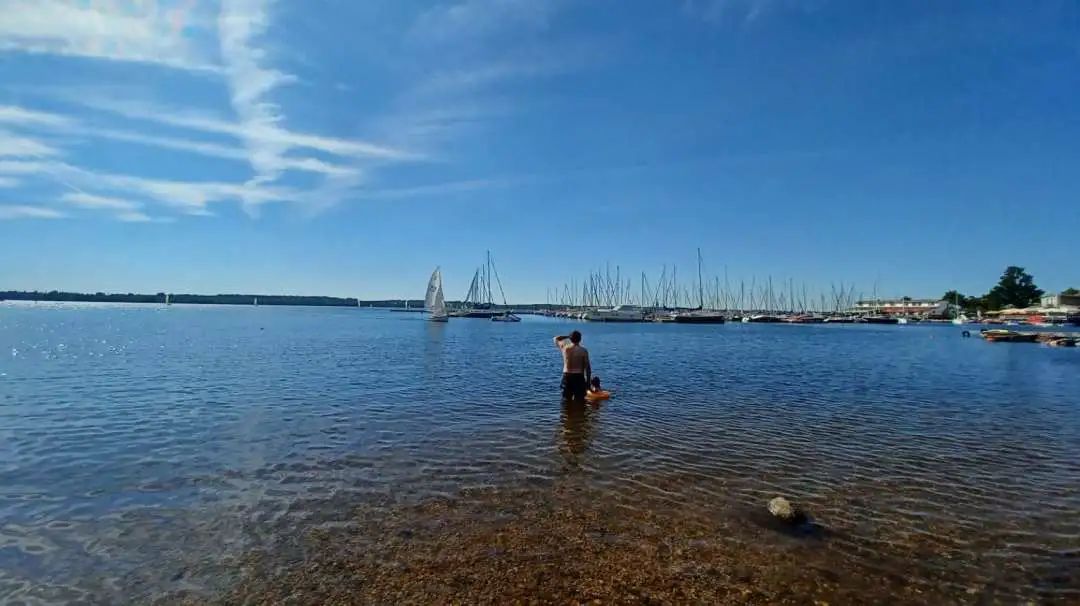 85后橘子在德国：借款10万，开店多家，成功逆袭成富婆