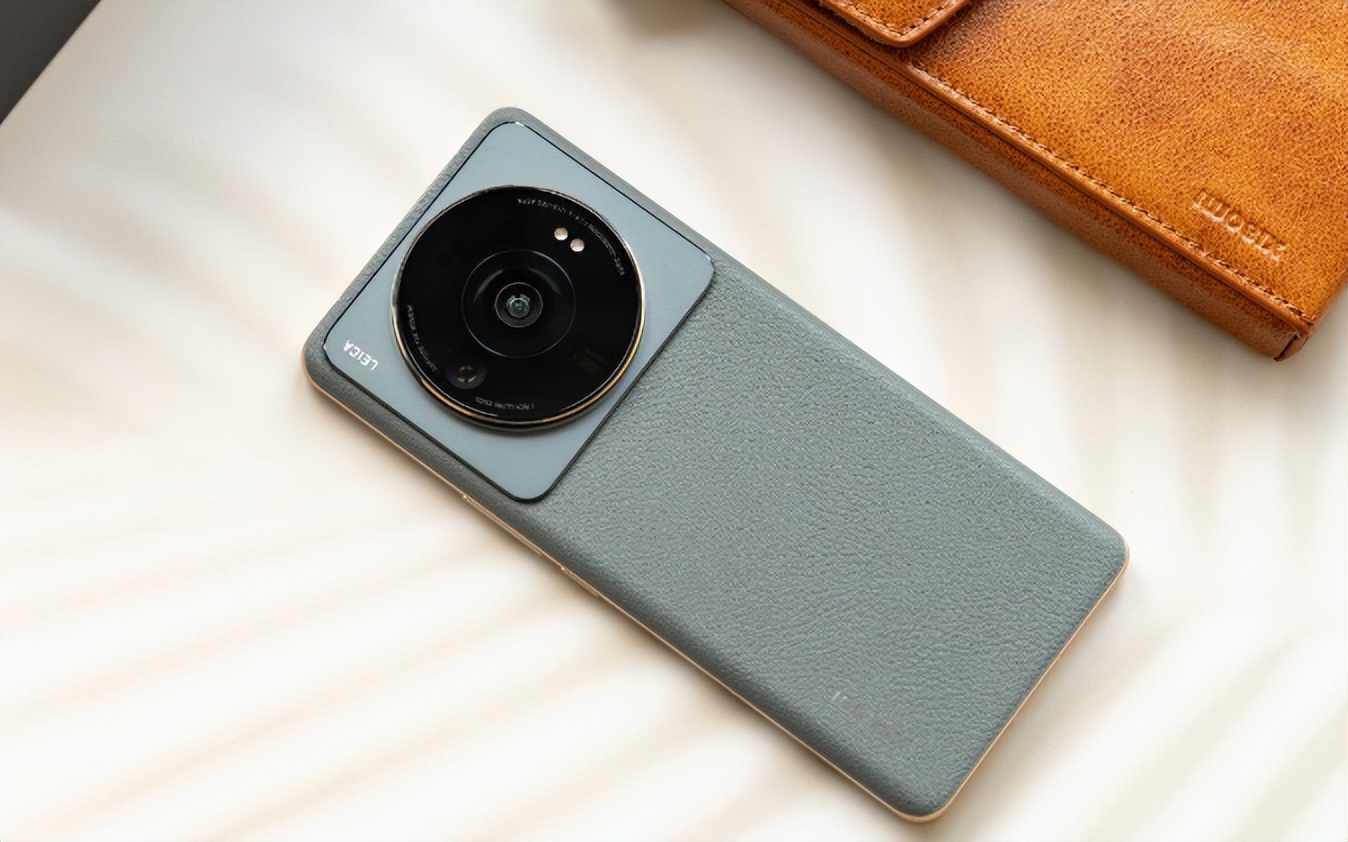 近期性价比最高最值得入手的手机,目前性价比比较高的是哪一款手机