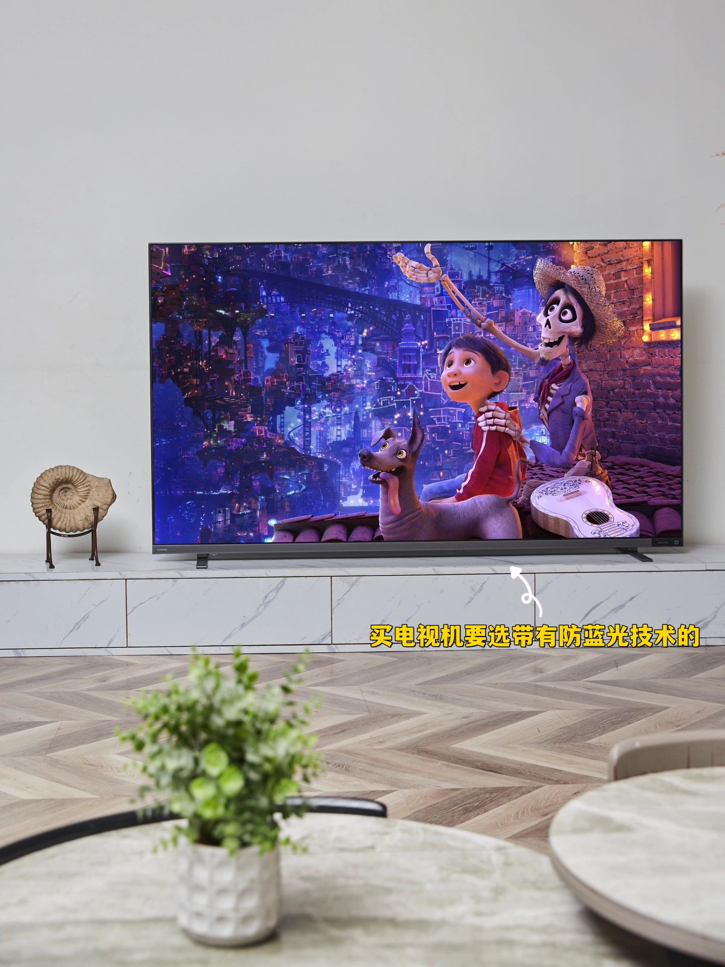 家用电视机怎么挑选是最佳的,家用电视机选哪种最好用