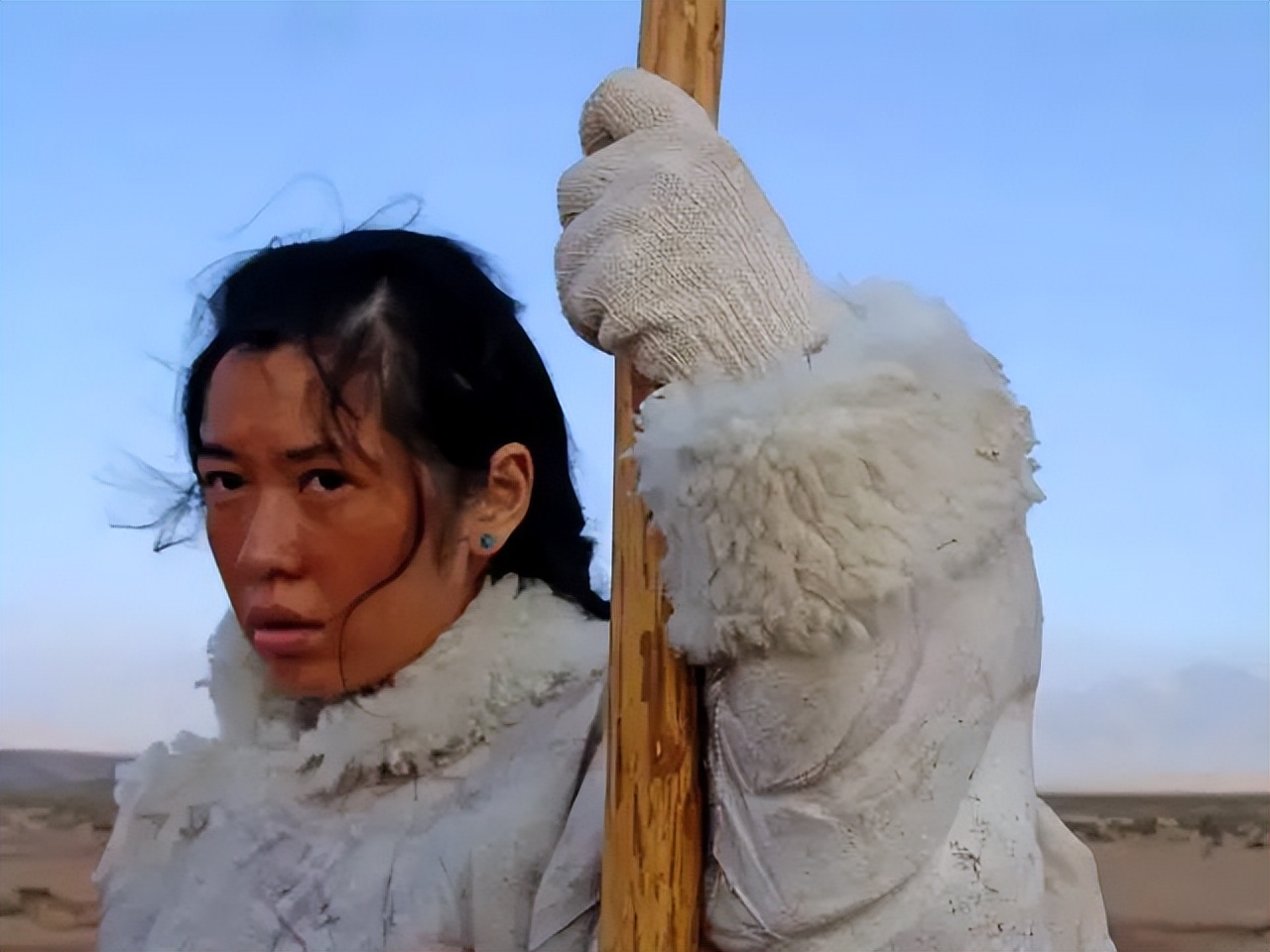 不贪图便宜清正廉洁的人,不贪图名利钱财的人物