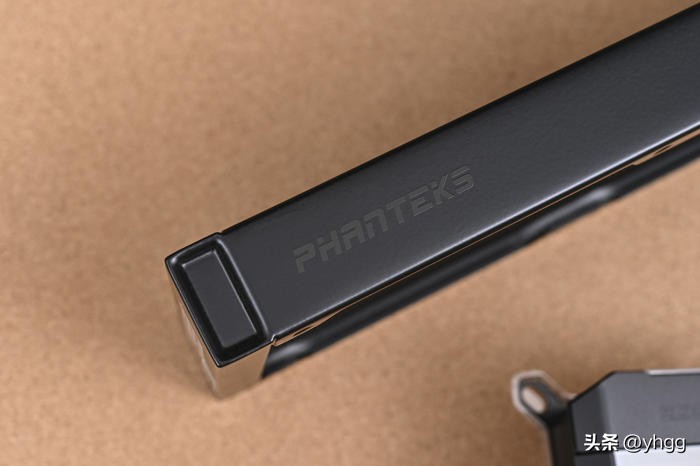 黑金全塔海景房——ROGZ790HERO+4080猛禽+追风者NV7装机展示