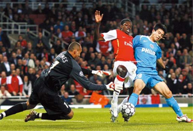 从阿森纳转会至曼城,从阿森纳到曼联