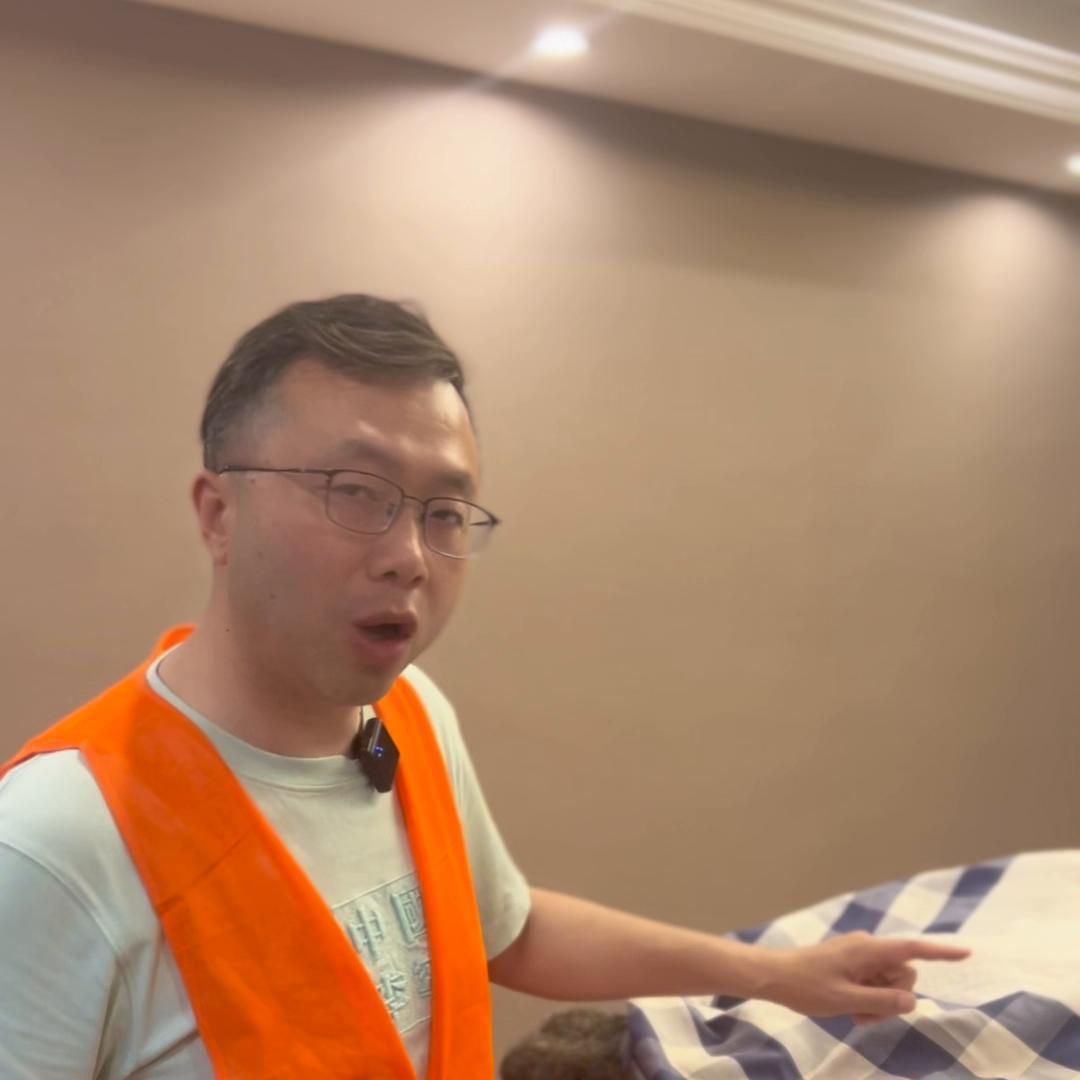 凭什么到我们这里，就别国外贵五倍！？#人傻钱多系列