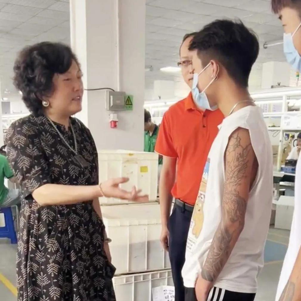 老板回应拒收纹身员工,老板拒绝纹身