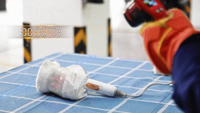 小心！这样做，电吹风会“发火”