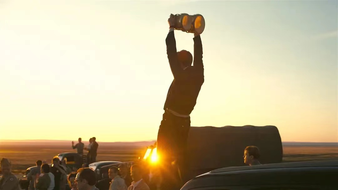 从大城市回到小城市还会再回去嘛,从大城市回到小城市的都后悔了吗