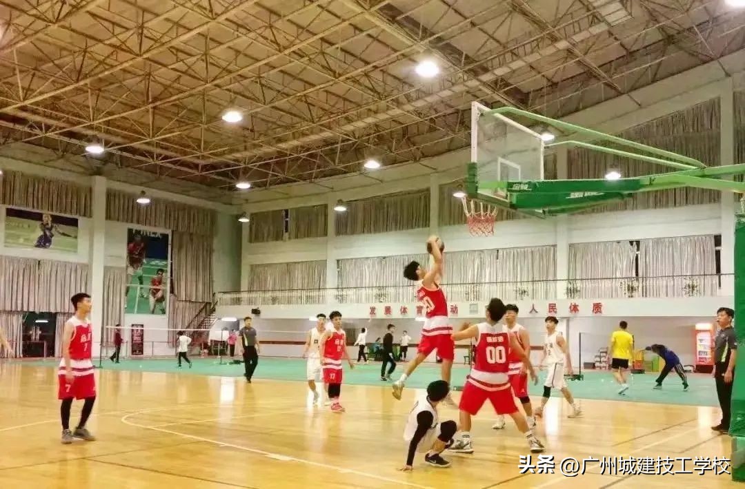 评为优秀学校喜报,我校荣获先进单位