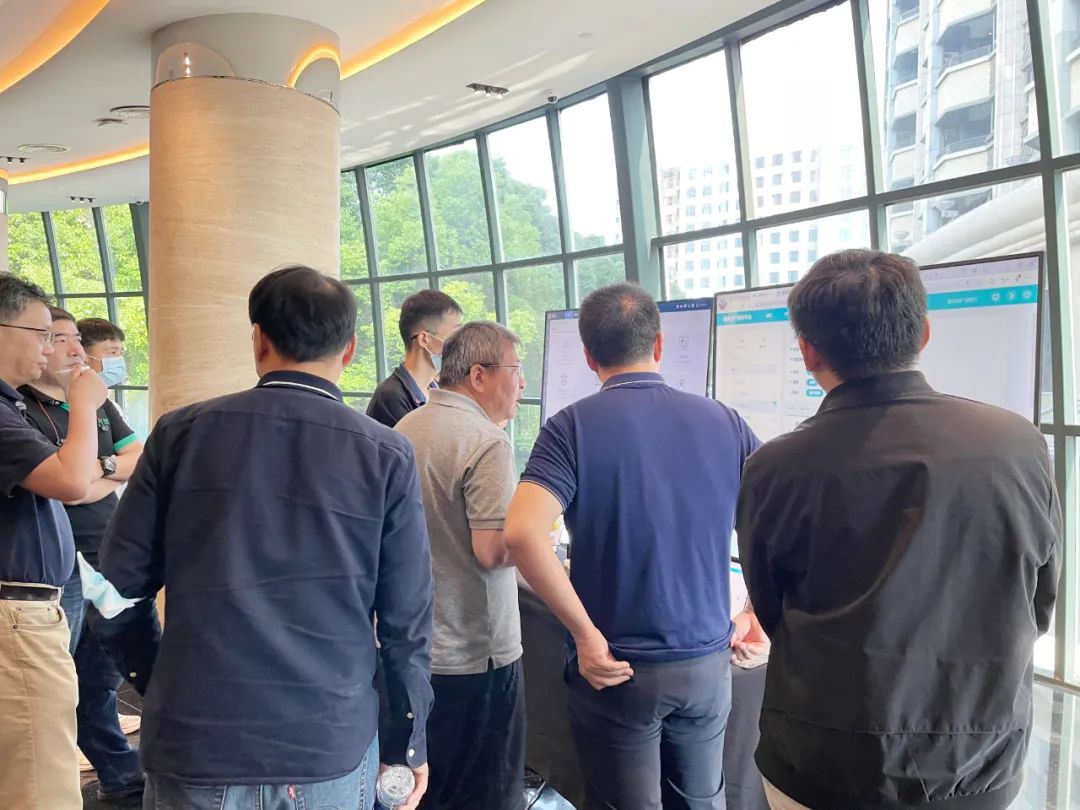 以数为翼，焕发新机——亿信华辰数据管理与应用沙龙圆满落幕