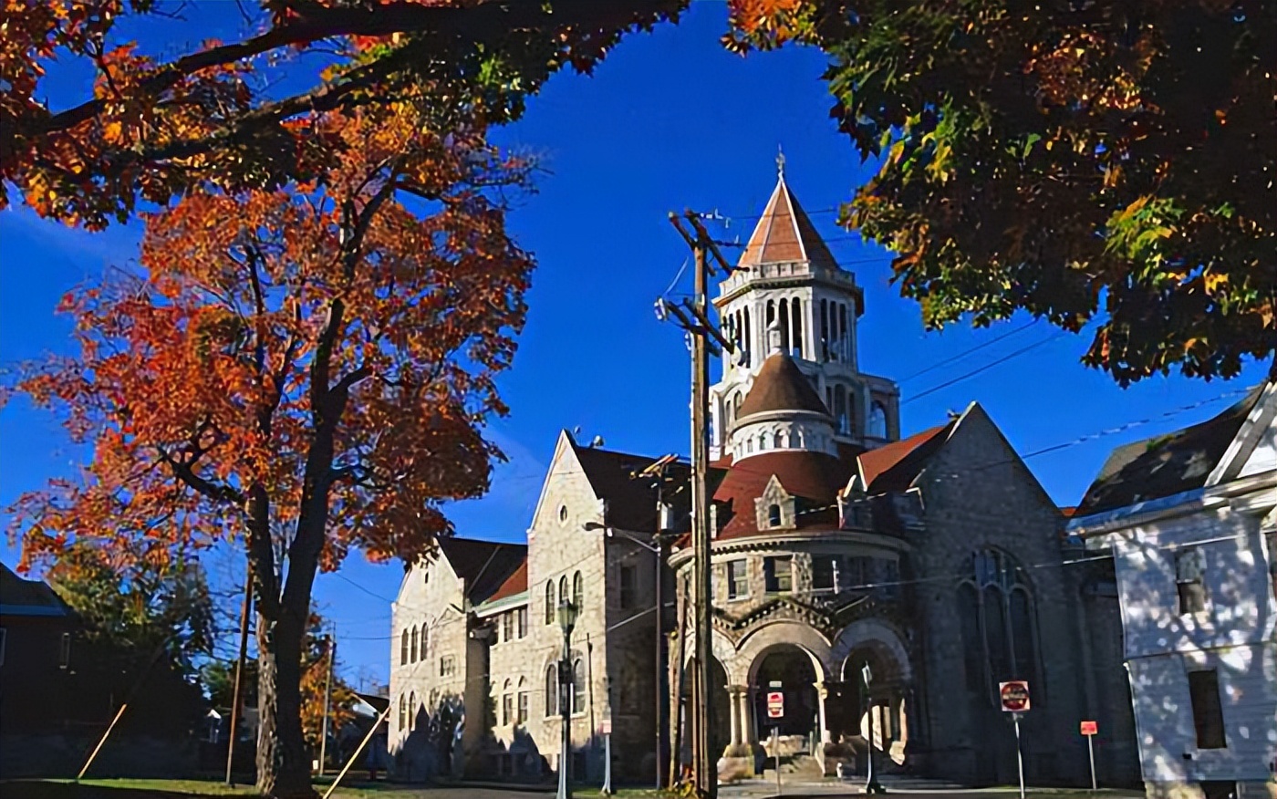 传统文化在现代建筑的体现,当代建筑与地方文化融合