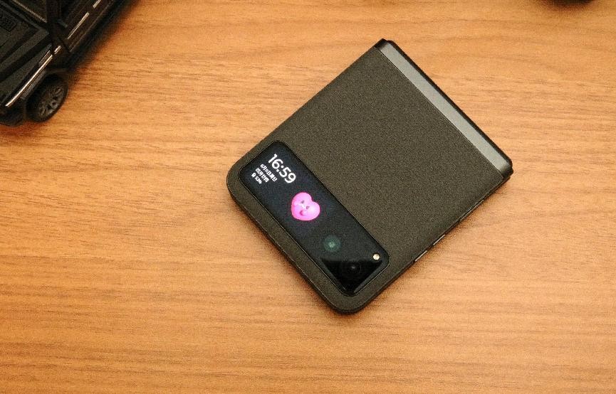 motorazr40参数,motorazr40深度测评续航