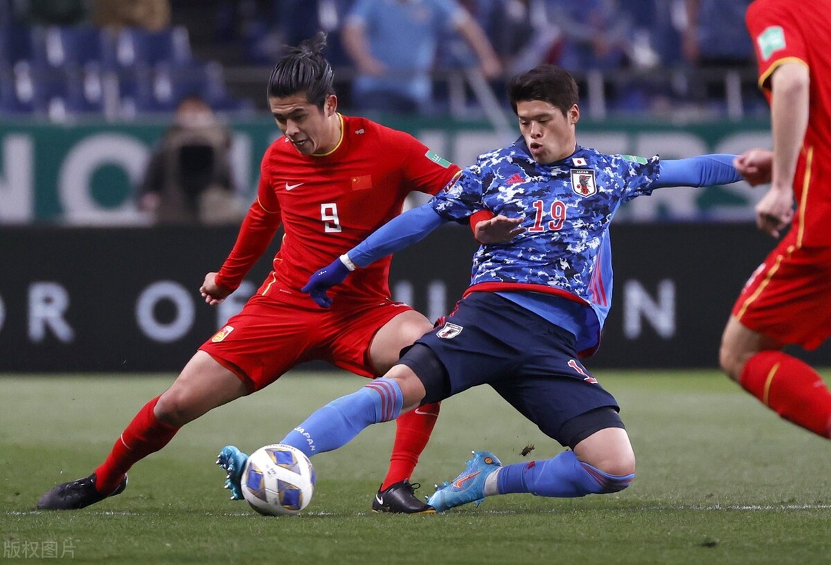 中国足球2022年度金球奖,中国足球金球奖争议