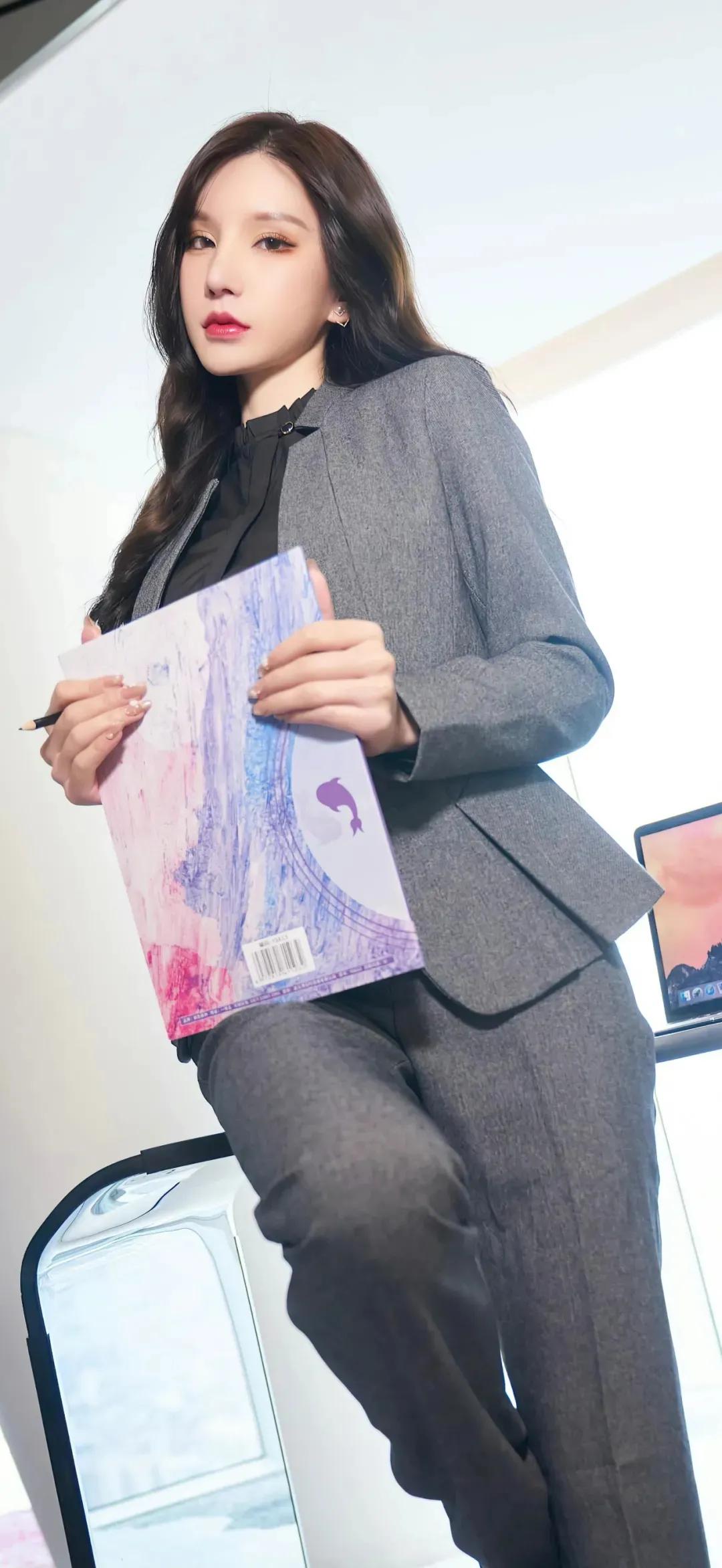 全屏无水印｜爱上销售精英