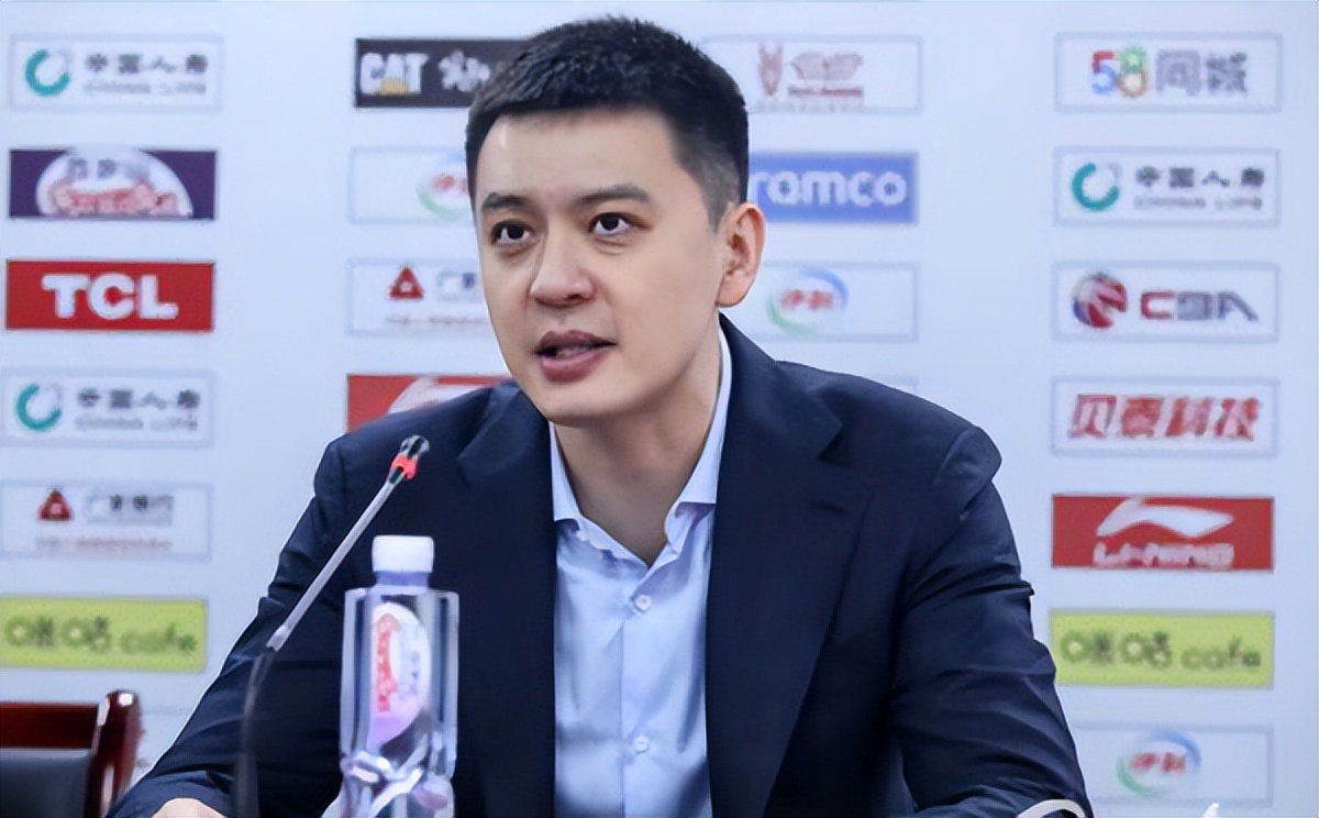 辽宁惨败42分！赛后杨鸣说了啥？不看好辽篮的未来点名批评一球员