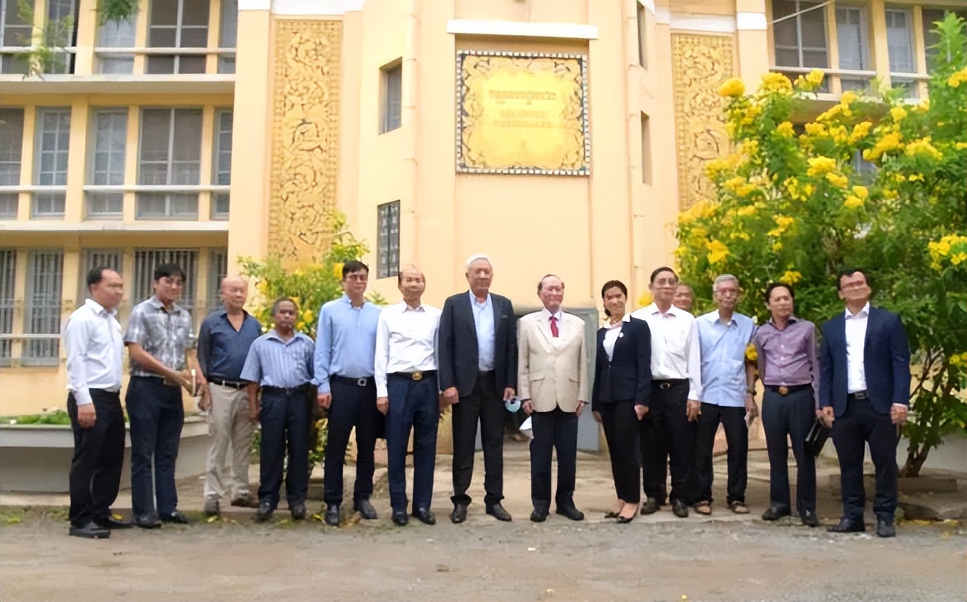 方侨生普宁,柬埔寨方侨生简介