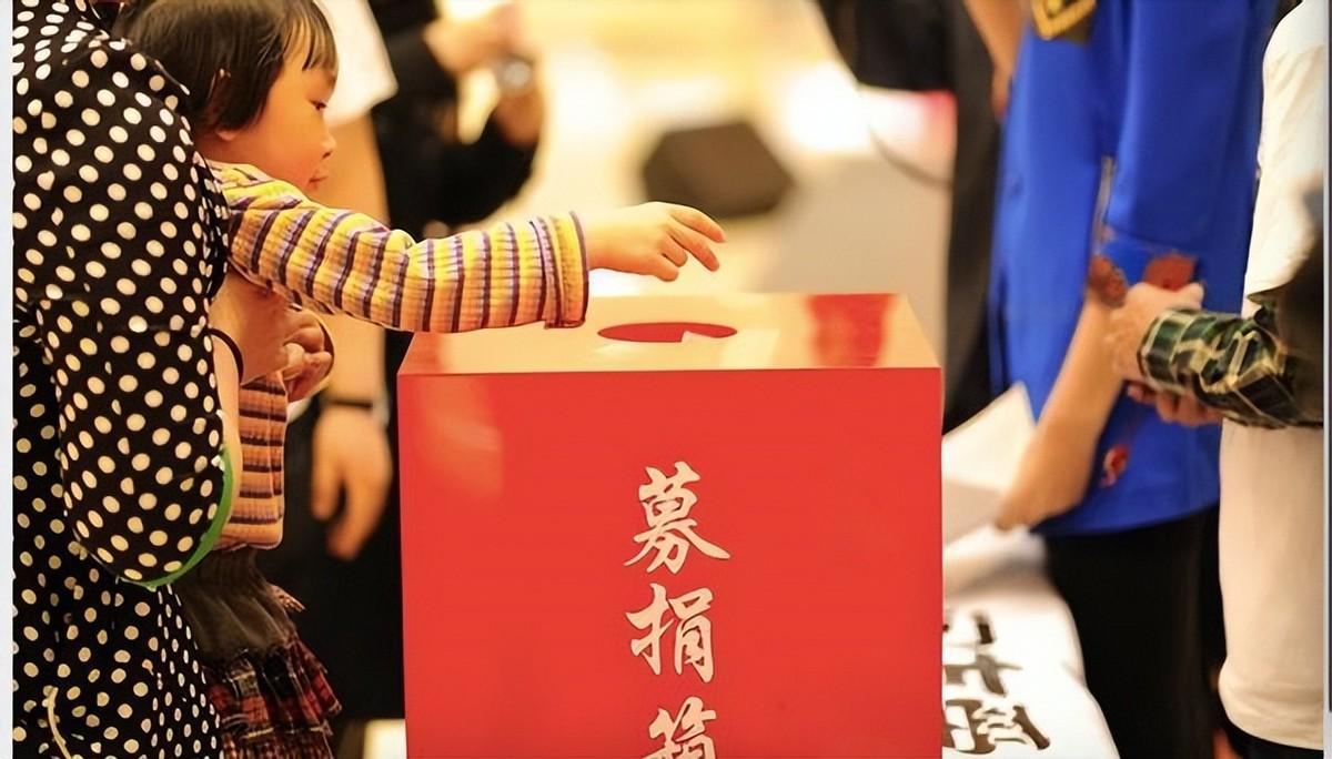 43斤女孩吴花燕离世校方怎么回应,43斤女孩吴花燕病前照片