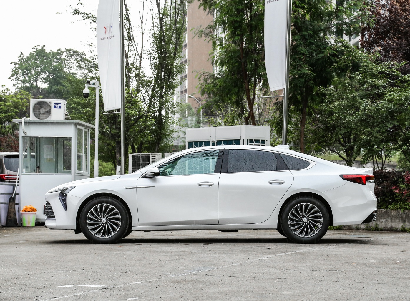 23款别克君越保值么,全新别克君越现在值得买吗