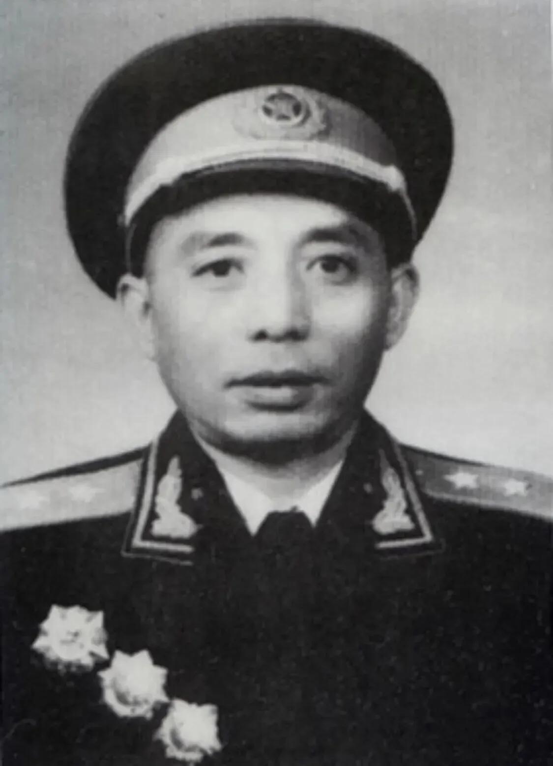 1955年，南京军事学院教职人员授衔名单，时任职务及照片大全