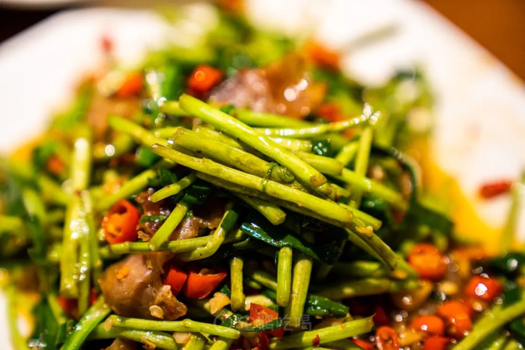 辣到落泪也舍不得停嘴的宝藏城市，不是长沙成都重庆