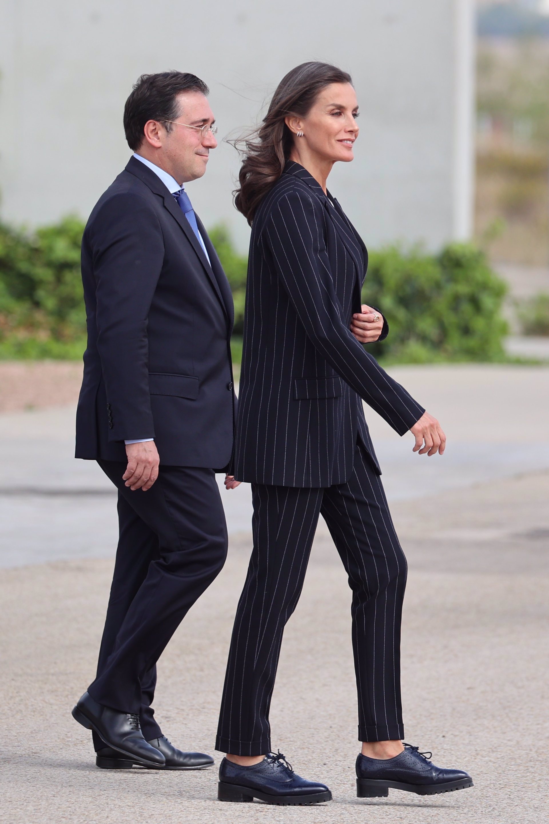 莱后德国行穿搭全记录，衣品和颜值一样飘忽不定，珠宝是最大亮点