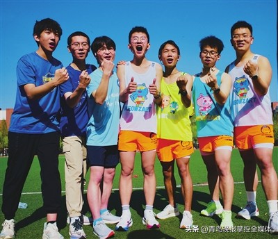 青岛市北区马拉松品牌跑团招募,青岛马拉松青岛啤酒战队