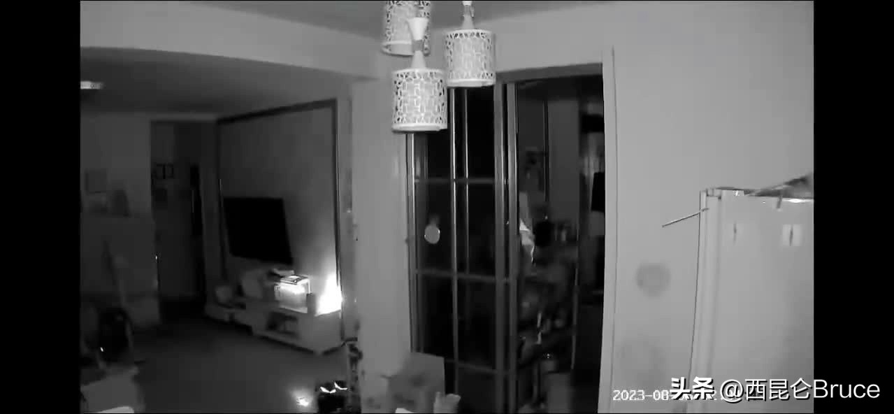 地震出现地光,地震发生时地平线有耀眼的光