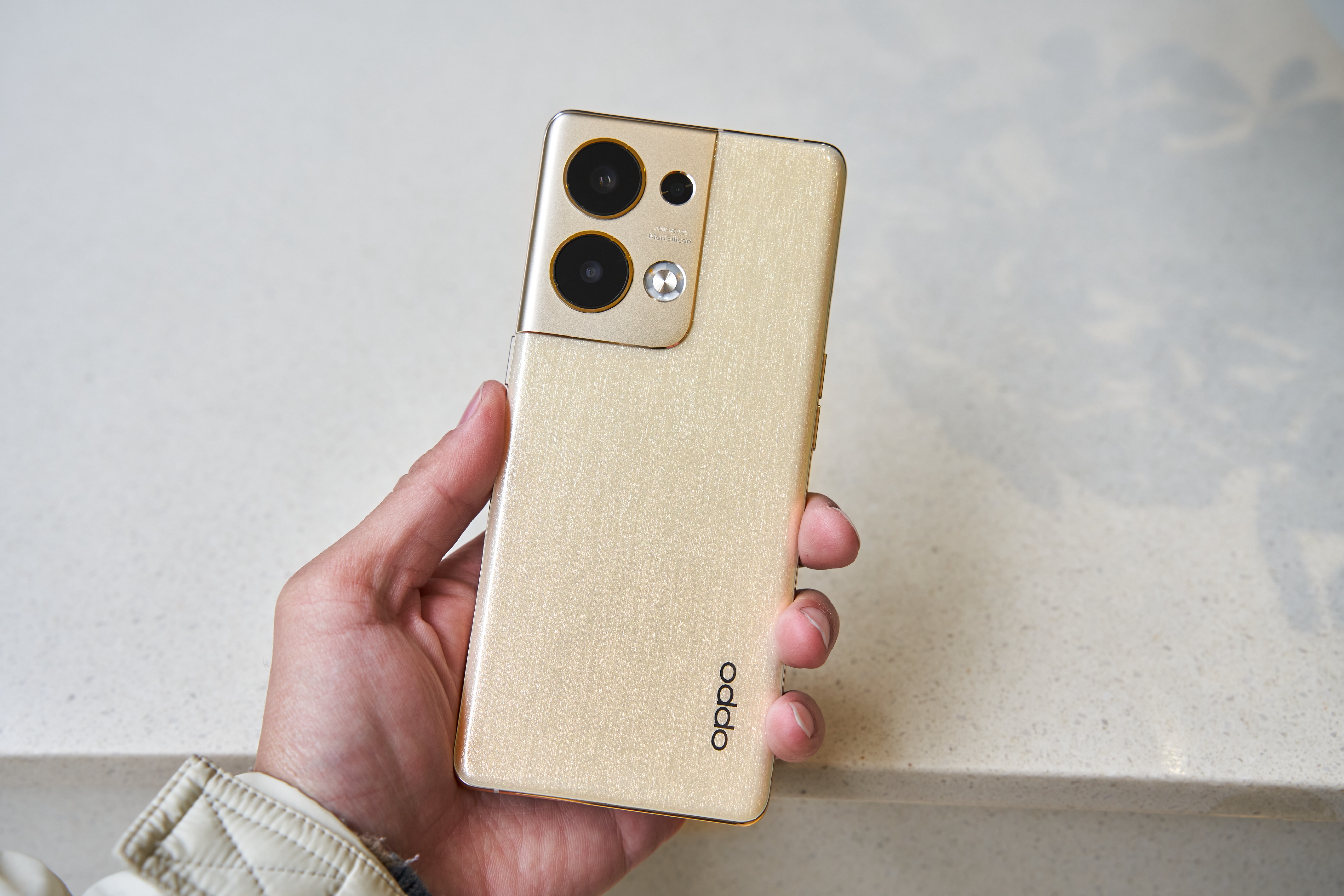 抢红包比别人快、手机遥控电视,OPPO手机这些新年秘籍学起来!