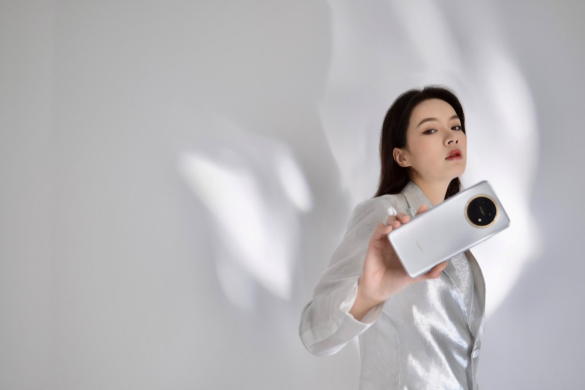 7000毫安电池巨屏长续航手机,7000毫安大电池华为